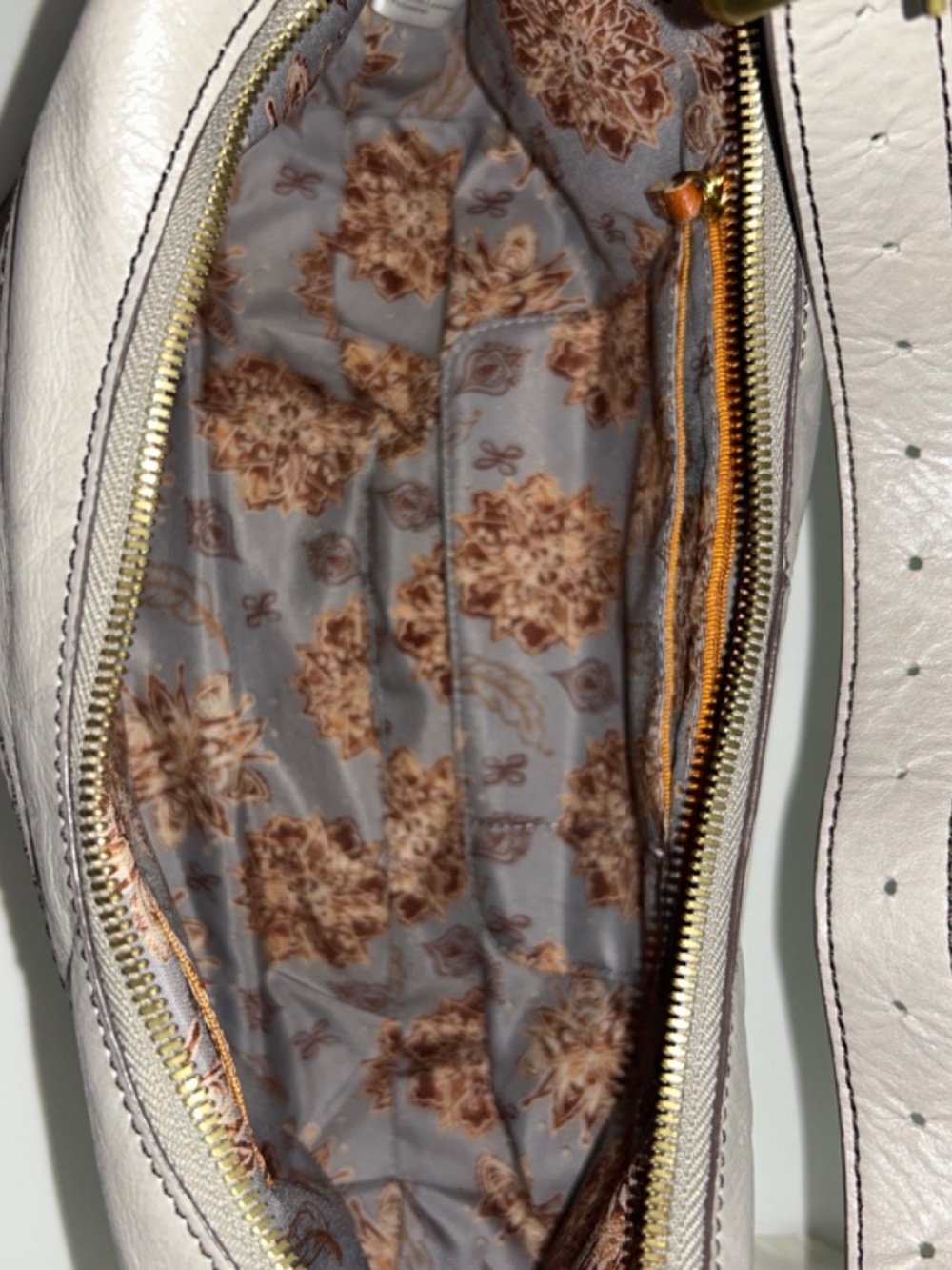 Hobo Prevail Leather Shoulder Bag in “Clay” Grey - Picture 9 of 13